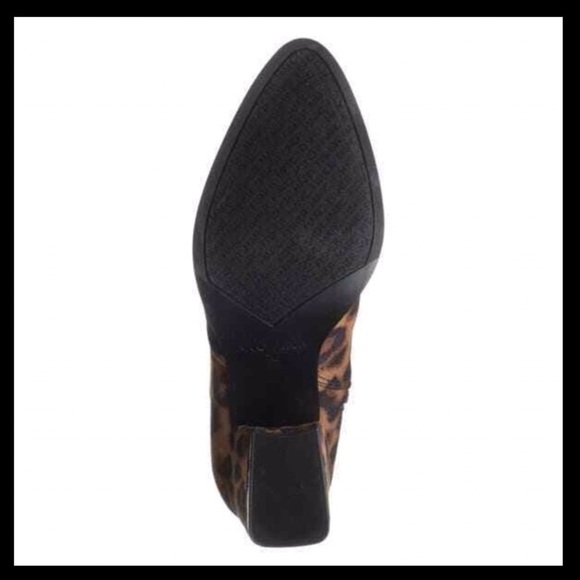 MARC FISHER Leopard Leave2 Block Heel Stretch Bootie - Picture 9 of 14